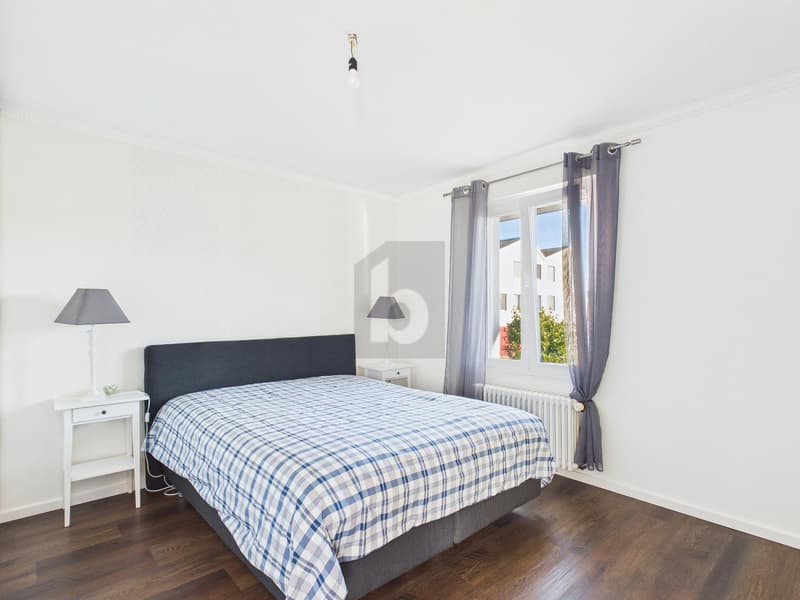 BELLE VILLA RÉNOVÉE AVEC 3 APPARTEMENTS ET JARDIN (3)