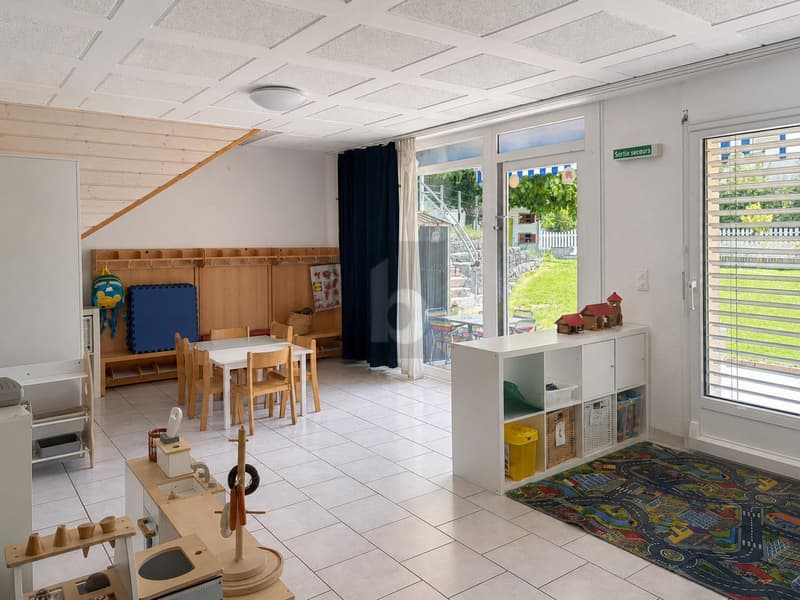 GRANDS ESPACES ET JARDIN POUR VOTRE GARDERIE (5)