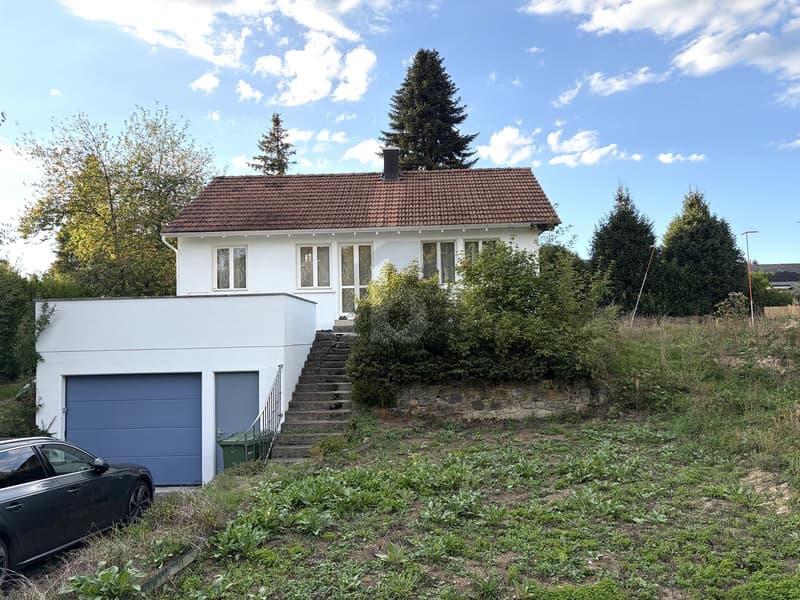 AN RUHIGER LAGE MIT VIEL GRÜNFLÄCHE (1)
