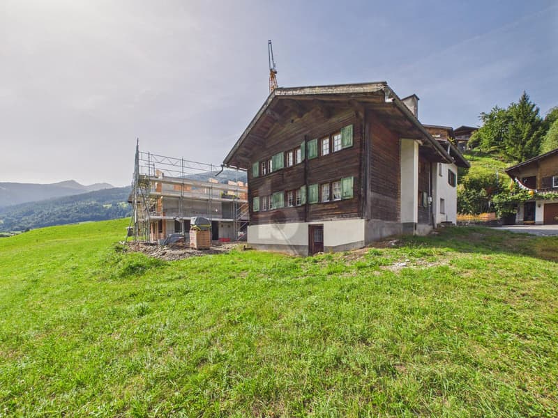 TRADITIONELL MIT UNVERBAUBARER WEITSICHT (1)