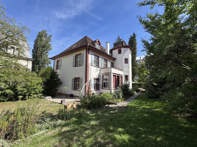 HISTORISCHER CHARME, MEISTERHAFT NEU GEDACHT (1)