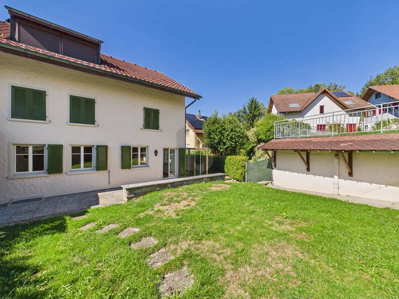 AN RUHIGER LAGE MIT EIGENEM GARTEN (2)