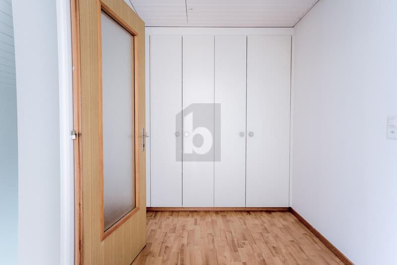 ZENTRALE LAGE MIT VIEL PLATZ NÄHE BAHNHOF (2)