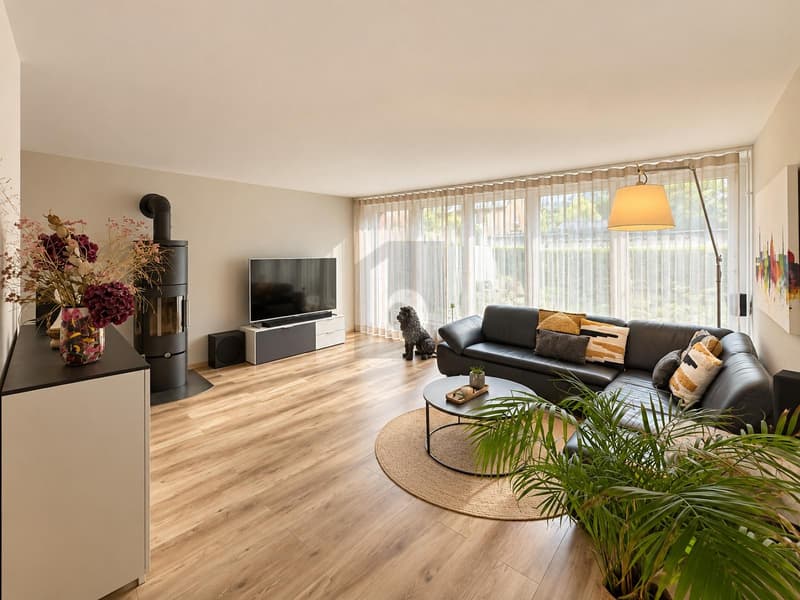 MODERN & FAMILIENFREUNDLICH MIT GROSSEM SITZPLATZ (2)
