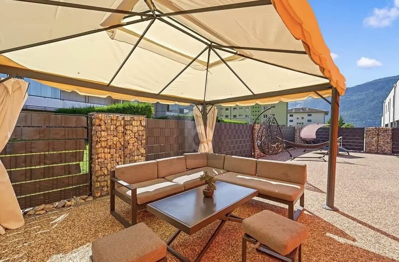 FAMILIALE, MODERNE AVEC JARDIN ET TERRASSES (5)