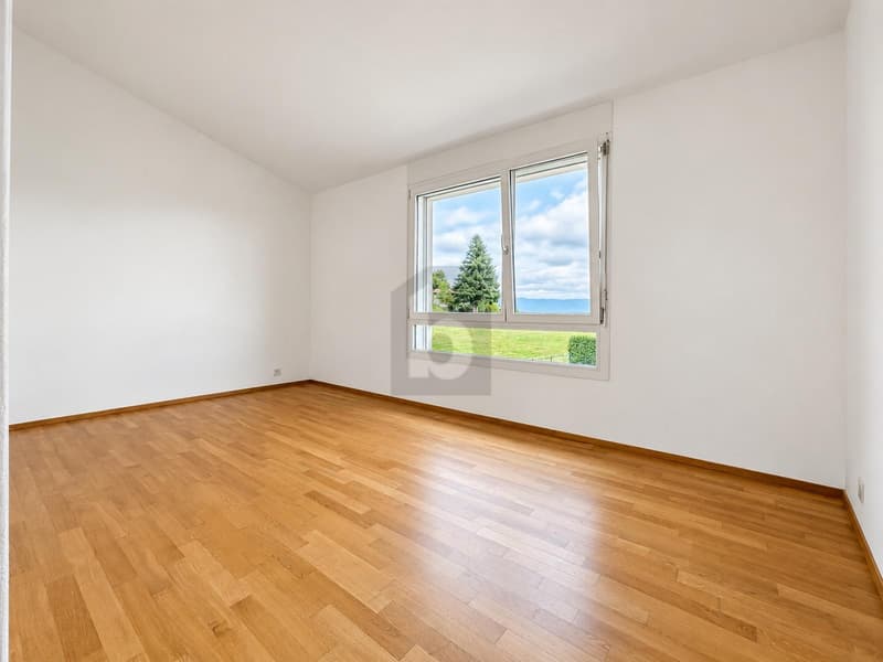 CONFORT MODERNE AU COEUR DE LA TRANQUILLITÉ (4)