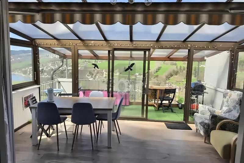CHARMANT ET RÉNOVÉ AVEC CACHET (2)