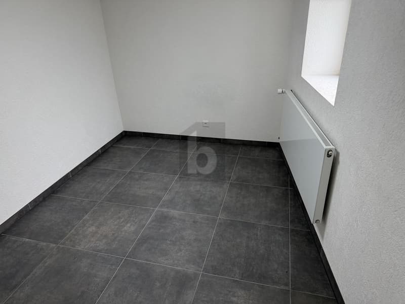 POLYVALENT ET PROCHE DU CENTRE (2)