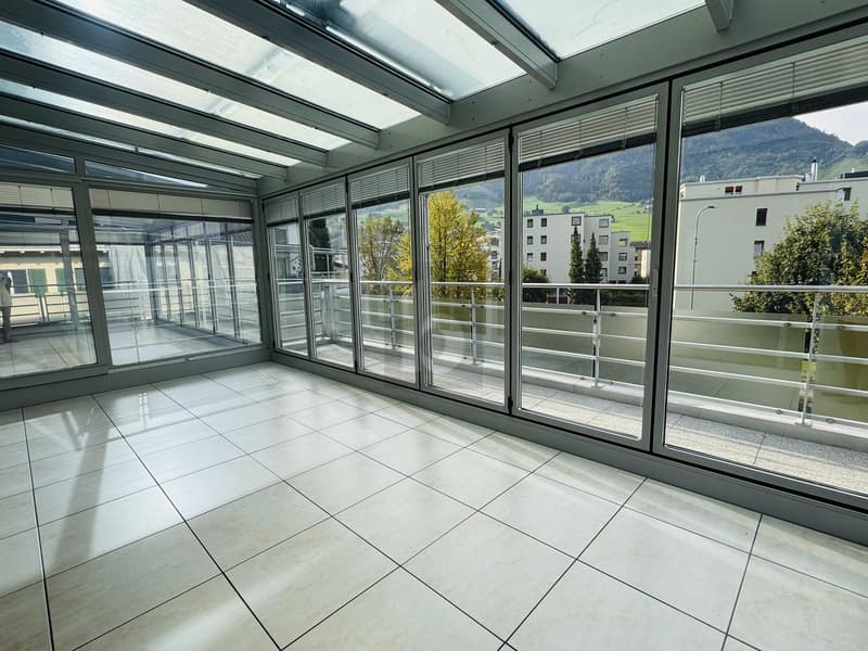 GROSSZÜGIGE RÄUME MIT HERRLICHER AUSSICHT (3)