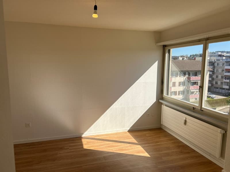 Charmante 4-Zimmer-Dachwohnung in Wil SG (6)