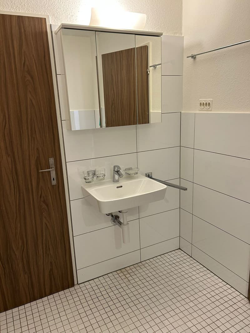 Charmante 4-Zimmer-Dachwohnung in Wil SG (13)