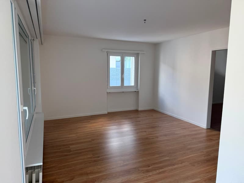 Helle 3-Zimmer-Wohnung an ruhiger Lage in Embrach (5)