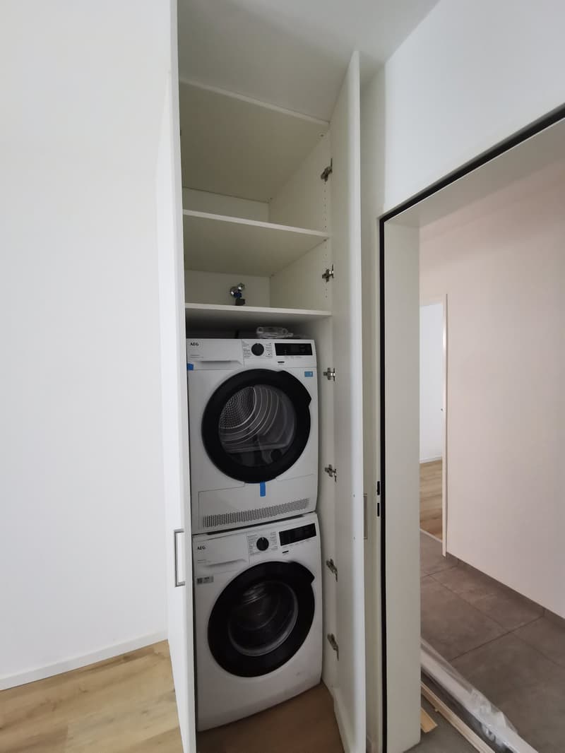 Frisch renovierte 3-Zimmer-Wohnung nahe Bahnhof Wiedikon (ab sofort) (7)