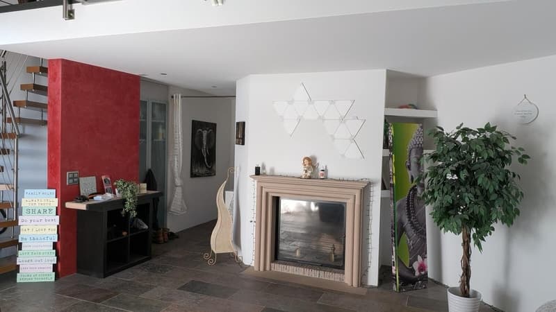 3 1/2-Zimmer-Maisonette-Wohnung mit traumhafter Aussicht (5)