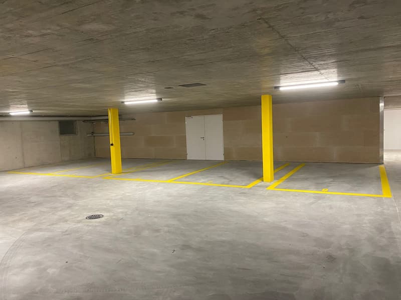 Place de parking en garage souterrain (4)