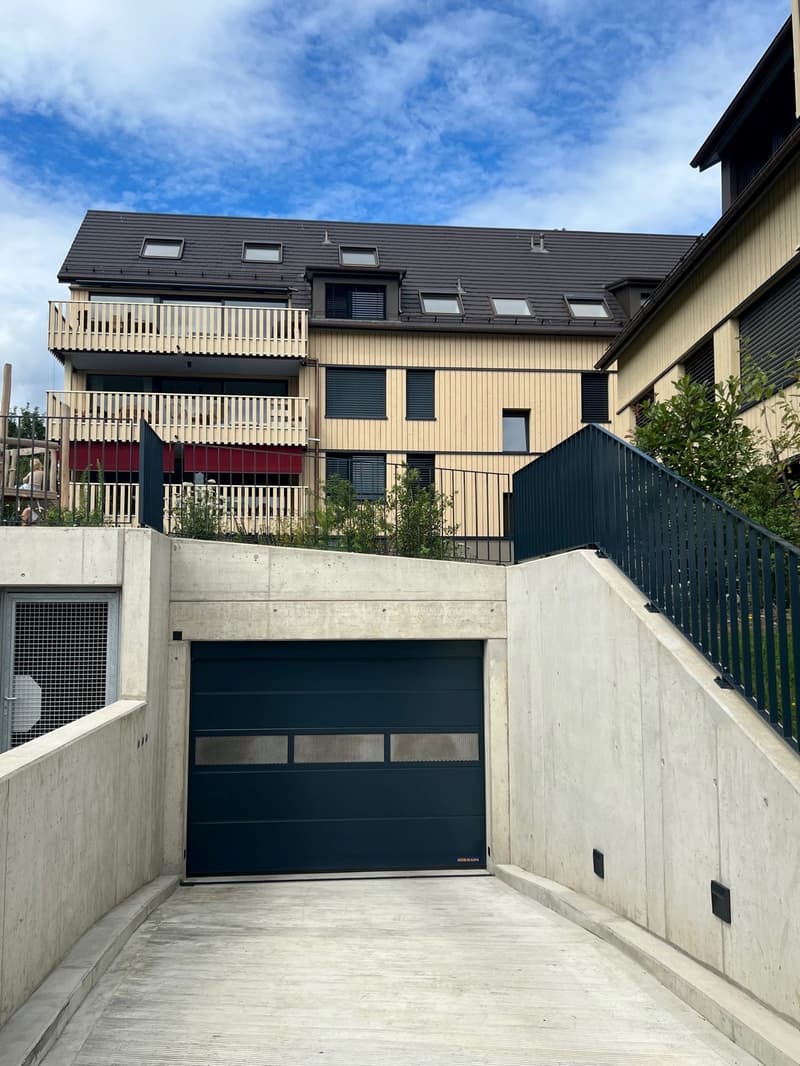 Place de parking en garage souterrain (2)