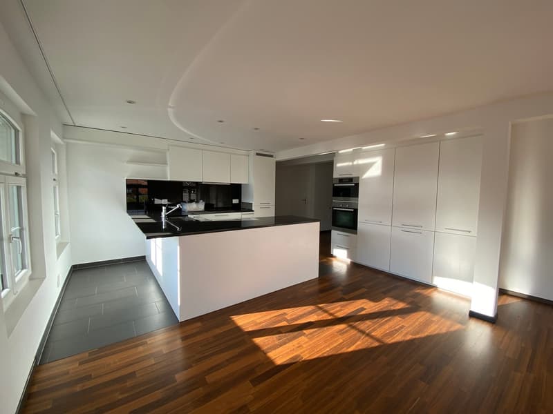 Gemütliche 5-1/2 Zimmerwohnung (3)