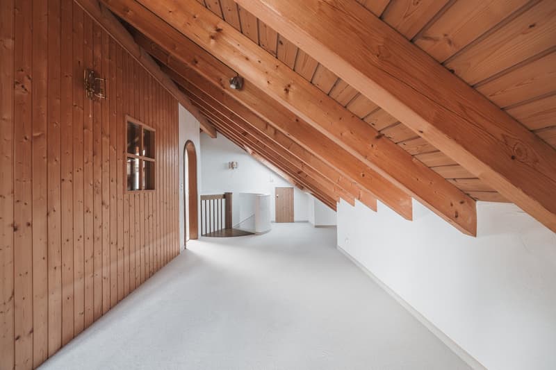 Dachwohnung mit Charakter – ein Zuhause voller versteckter Lieblingsplätze (9)