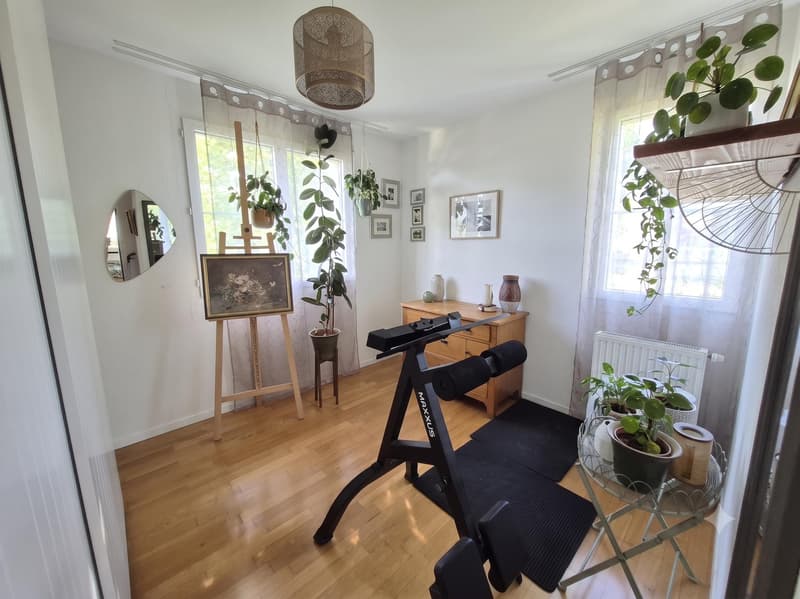 Grosszügige 4.5-Zimmer-Wohnung im Zentrum von Illnau (6)