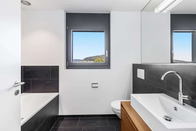 Gästebad mit Badewanne