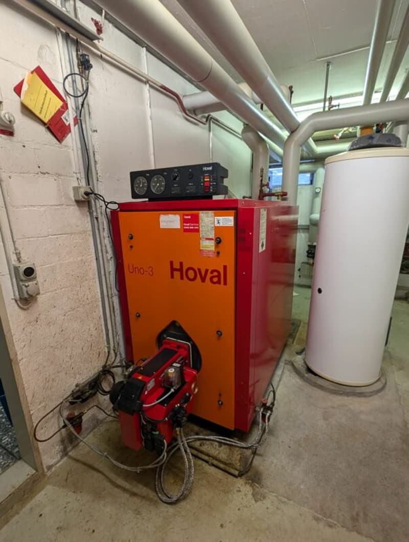 Stolze Gewerbeliegenschaft in Dällikon (10)