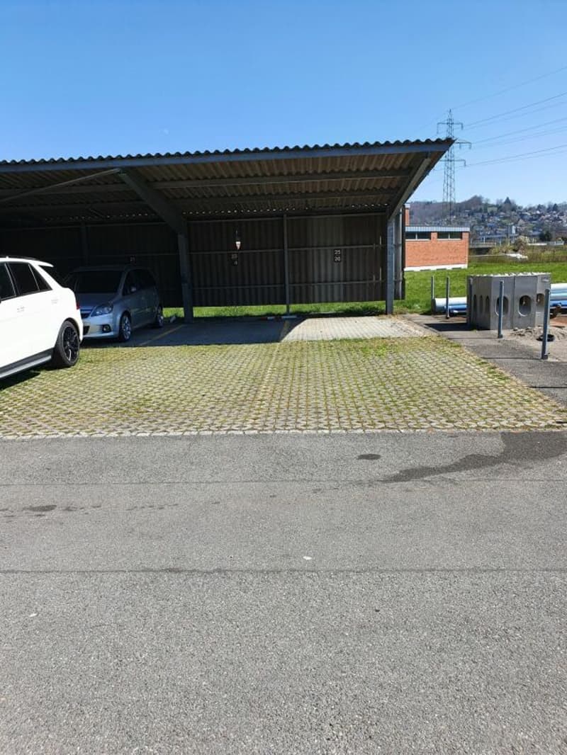 Attraktive Büro- und Gewerbeliegenschaft in Suhr (9)