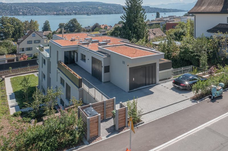 Einstellhallenplatz zu vermieten – Böndlerstrasse 17, Kilchberg (1)