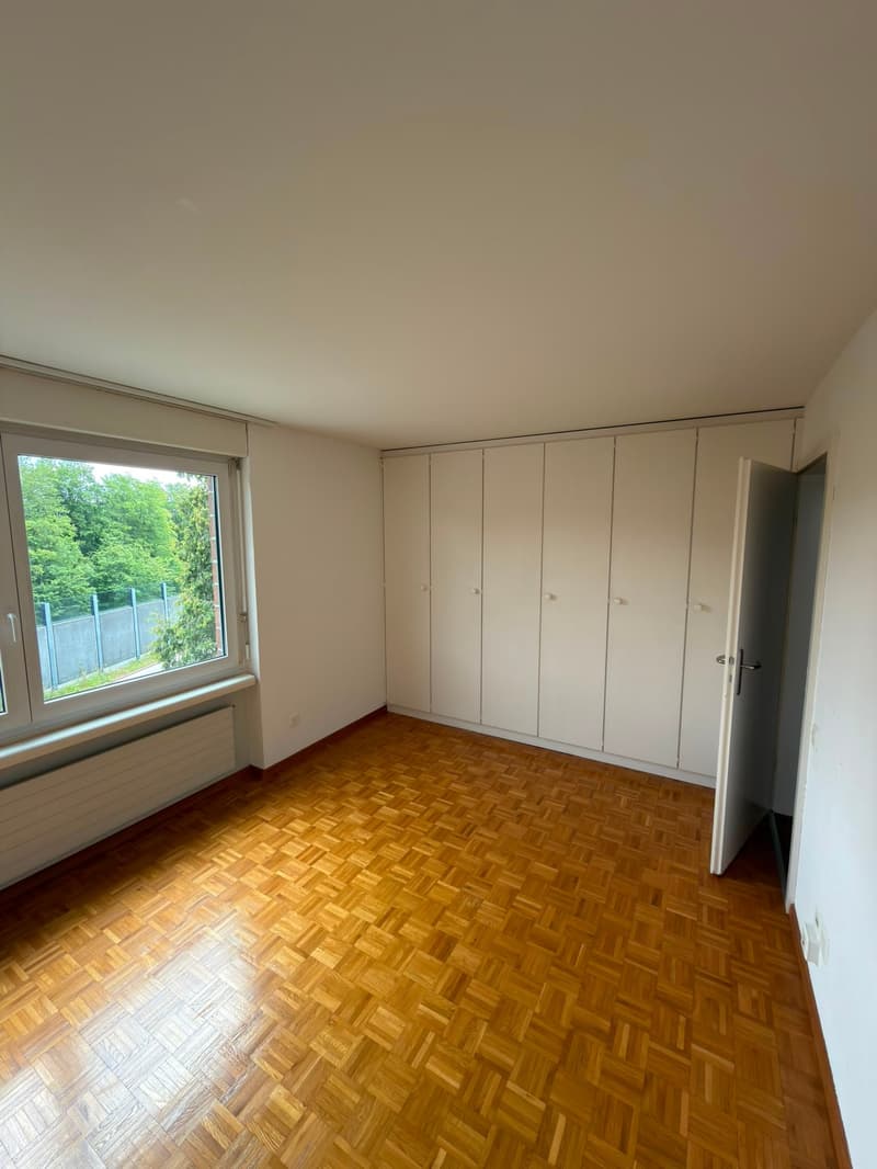 Sonnige 3-Zimmer-Wohnung mit Cheminée und Balkon in ruhiger Waldnähe (12)