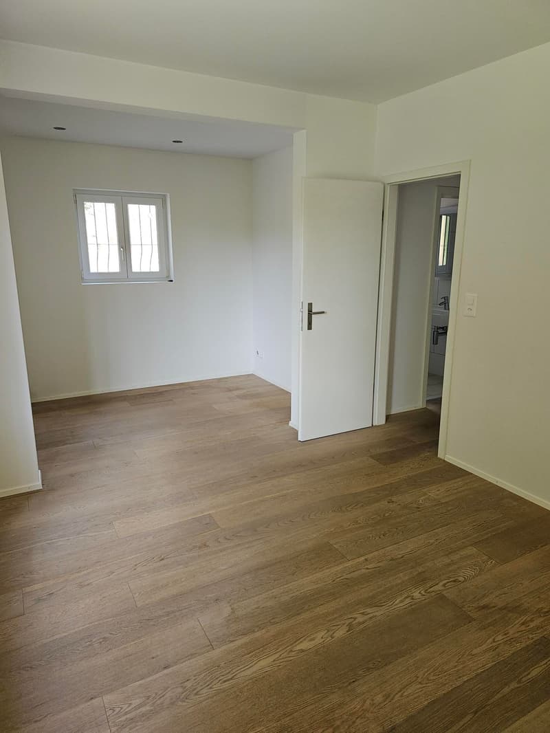 Befristet bis 30.09.2027 – Grosszügige 2.5-Zimmerwohnung mit Gartensitzplatz in Herrliberg (12)