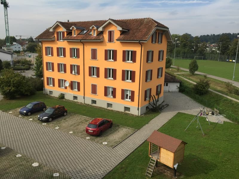 Charmante 4.5-Zimmer-Wohnung mit Balkon in Kradolf-Schönenberg (1)