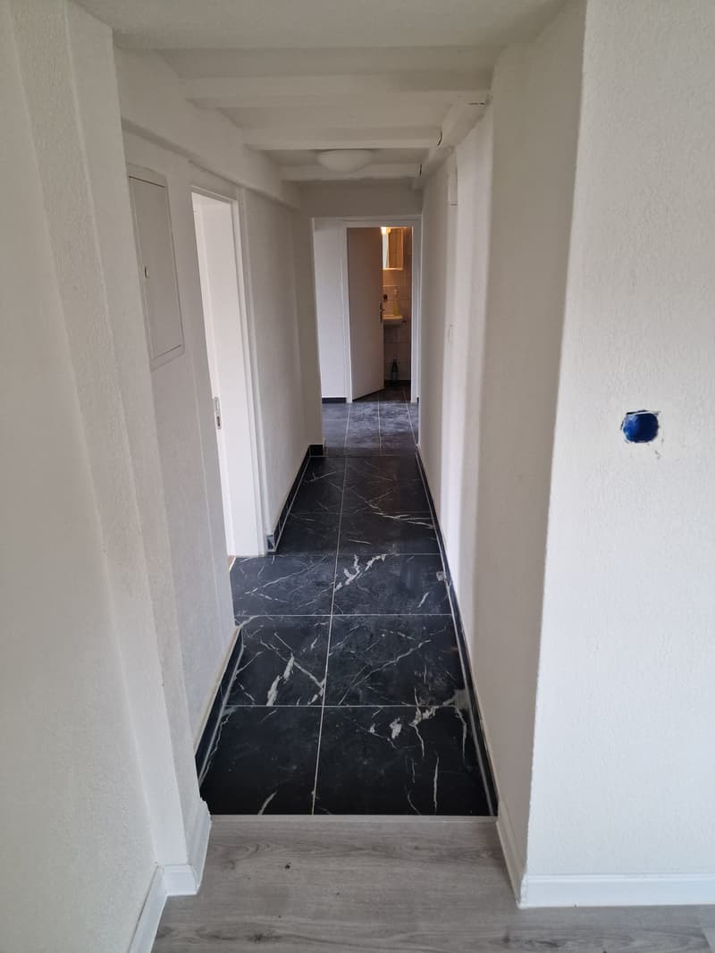 Charmante 4.0-Zimmer-Wohnung im EG mit eigenem Sitzplatz – sofort verfügbar! (7)