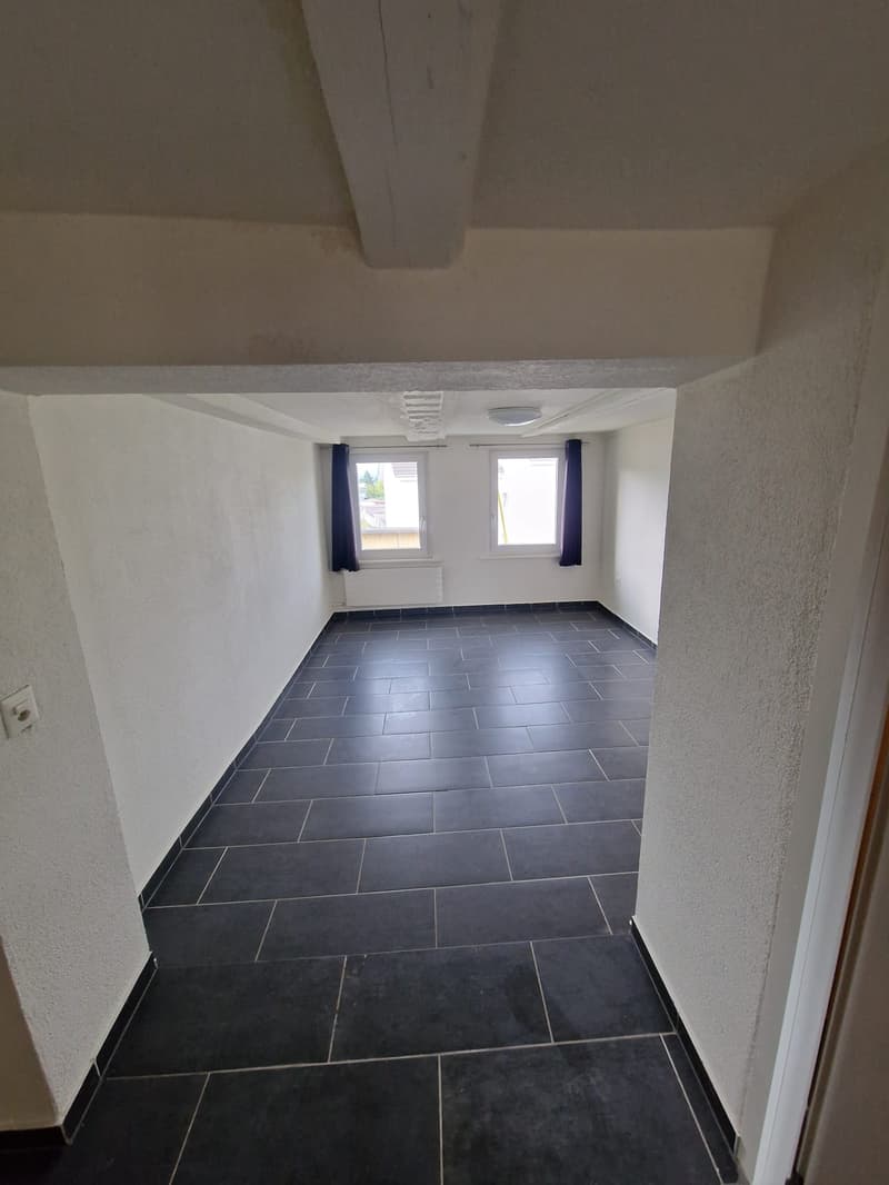 Charmante 4.0-Zimmer-Wohnung im EG mit eigenem Sitzplatz – sofort verfügbar! (6)