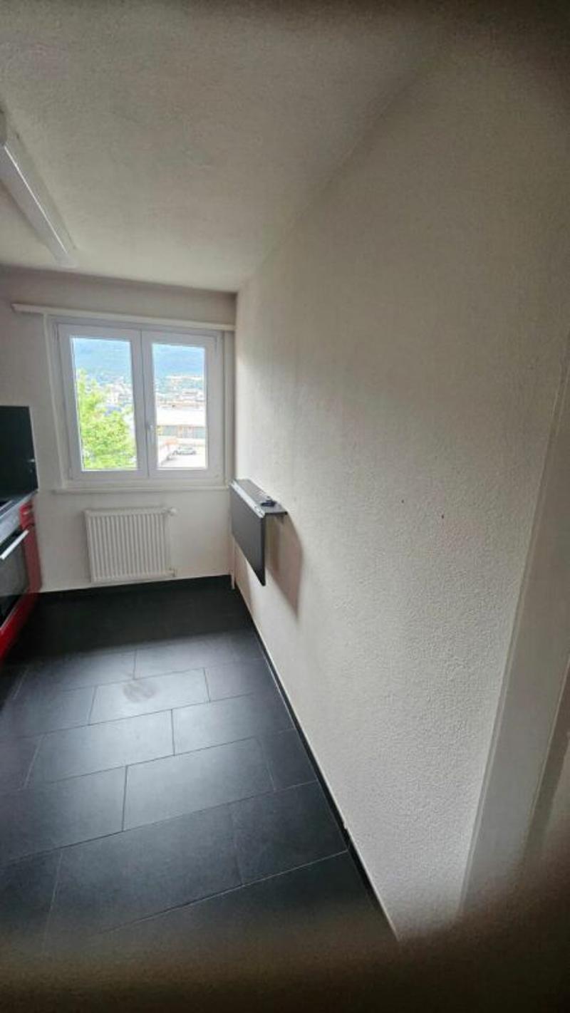 Spacieux appartement familial à Delémont (2)