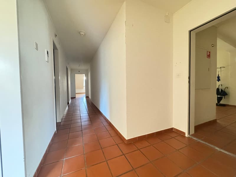 Charmante 3.5-Zimmer-Dachwohnung mitten in der Zürcher Altstadt (8)
