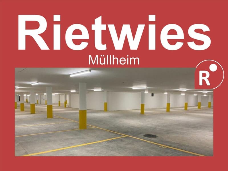Grosszügiger Parkplatz in der Tiefgarage zu vermieten (1)