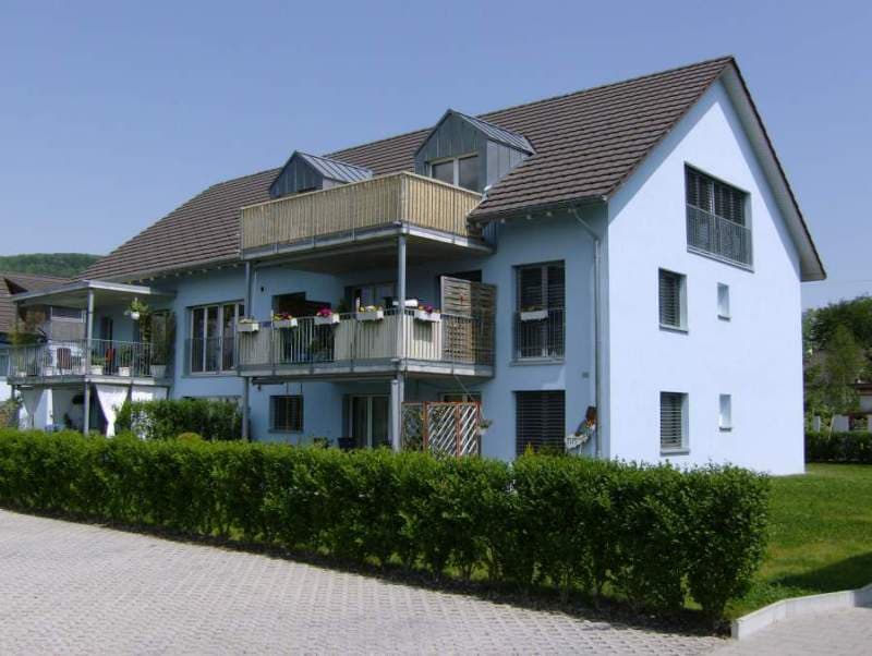 Grosszügige 41/2 Zimmer Wohnung mit Blick in den Jura (3)