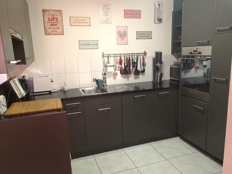 Helle 3.5 Zimmer Wohnung mit grossem, sonnigem Balkon (5)