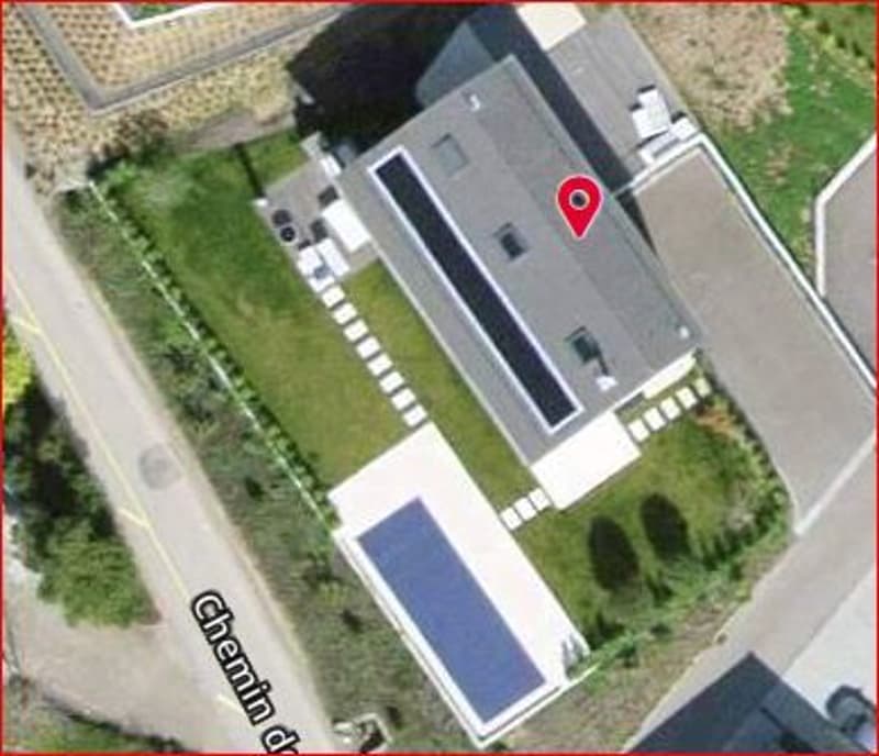 *Maison avec piscine*
