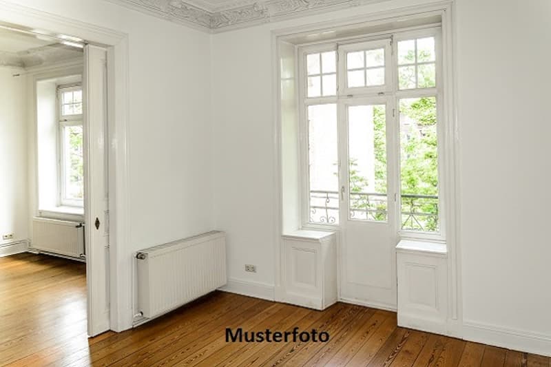 *4,5-Zimmer-Gartenwohnung*