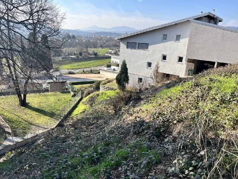 *Terreno edificabile*