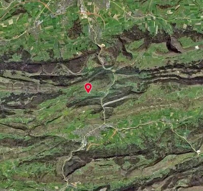 *Ancienne ferme avec partie habitation* (6)