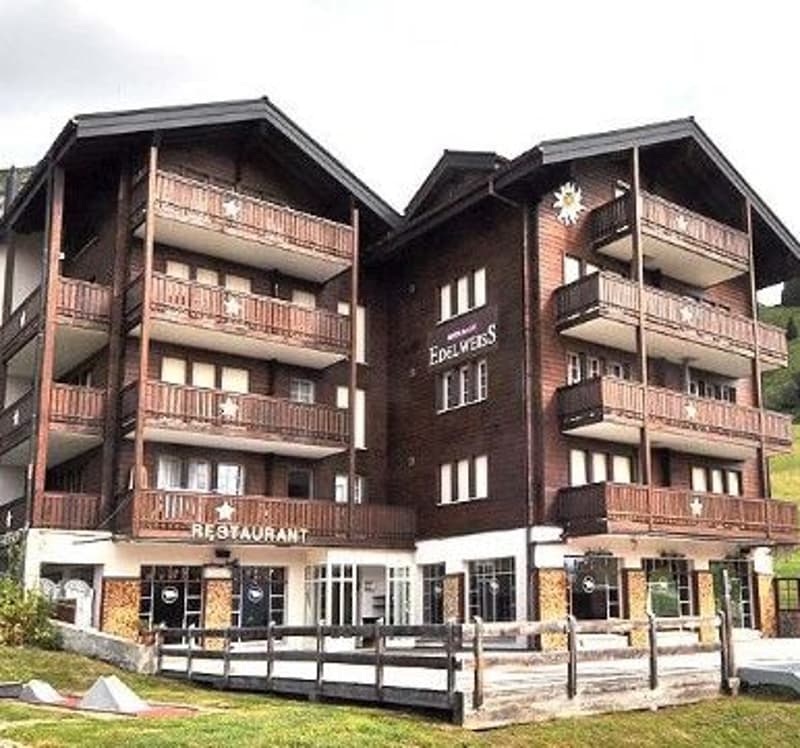 *Restaurant auf der Riederalp* (2)