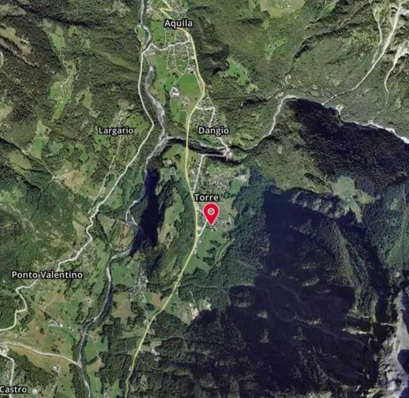 *Casa unifamiliare* (5)