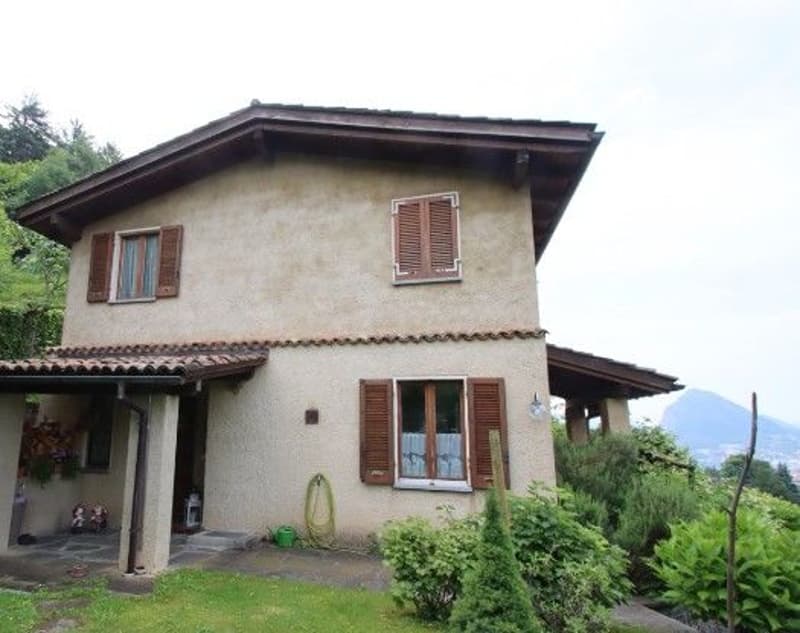 *Casa unifamiliare* (3)
