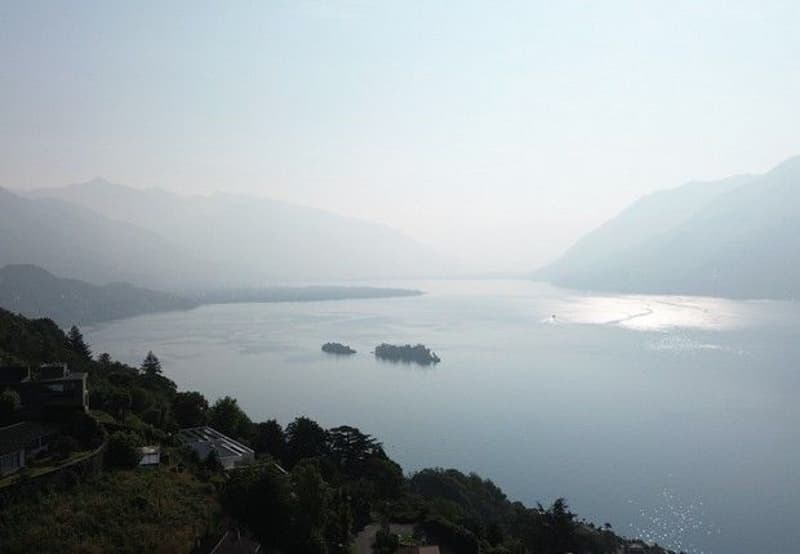 *Casa unifamiliare con vista sul lago* (2)