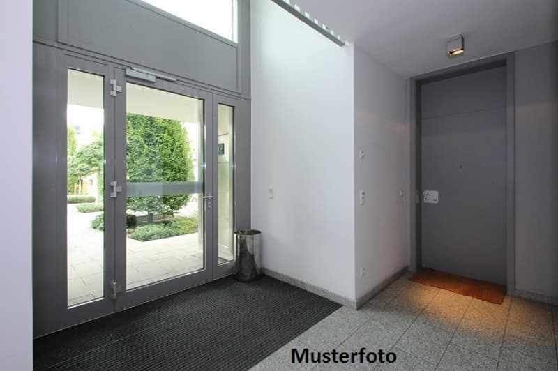*3,5-Zimmerwohnung* (1)