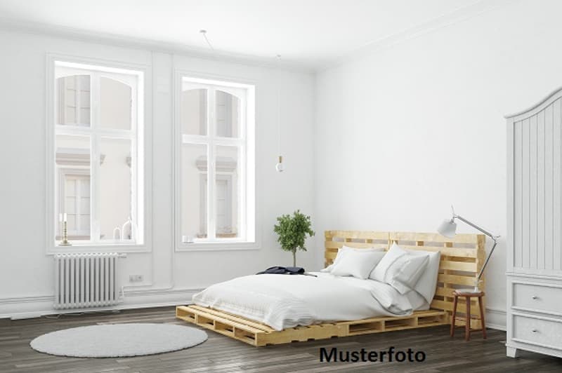 *3,5-Zimmerwohnung* (1)