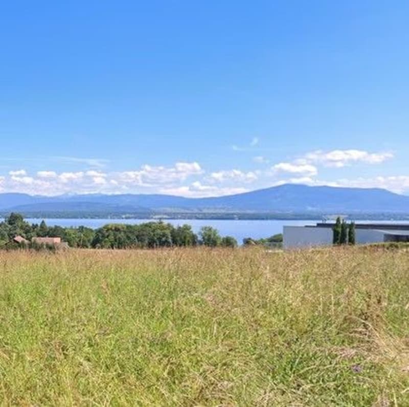 *Villa avec vue sur le lac* (5)