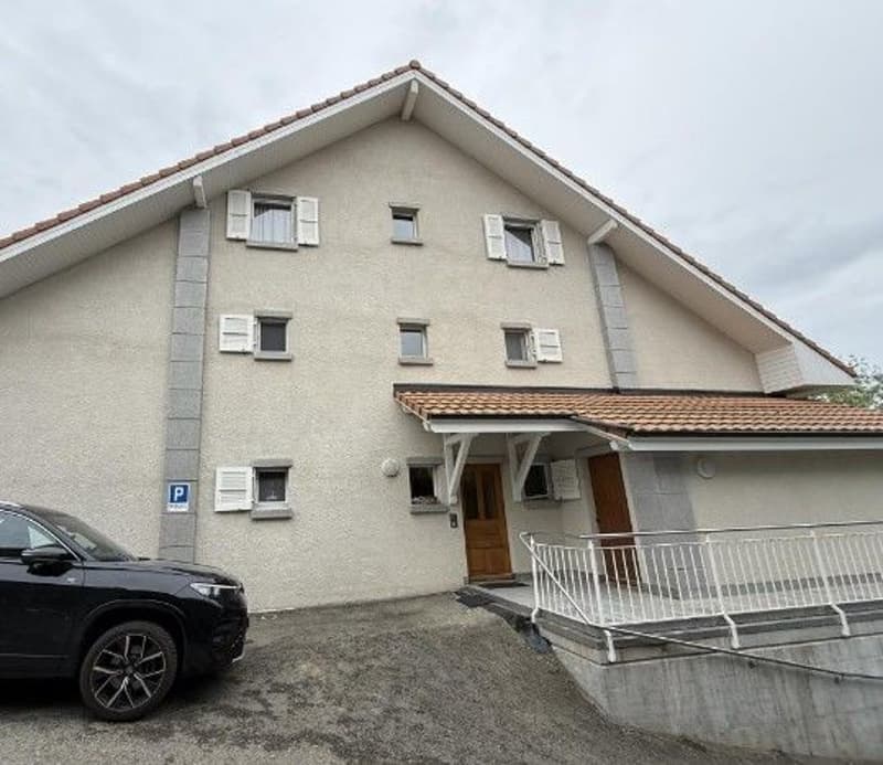 *Appartement de 3,5 piecès dans quartier calme* (2)