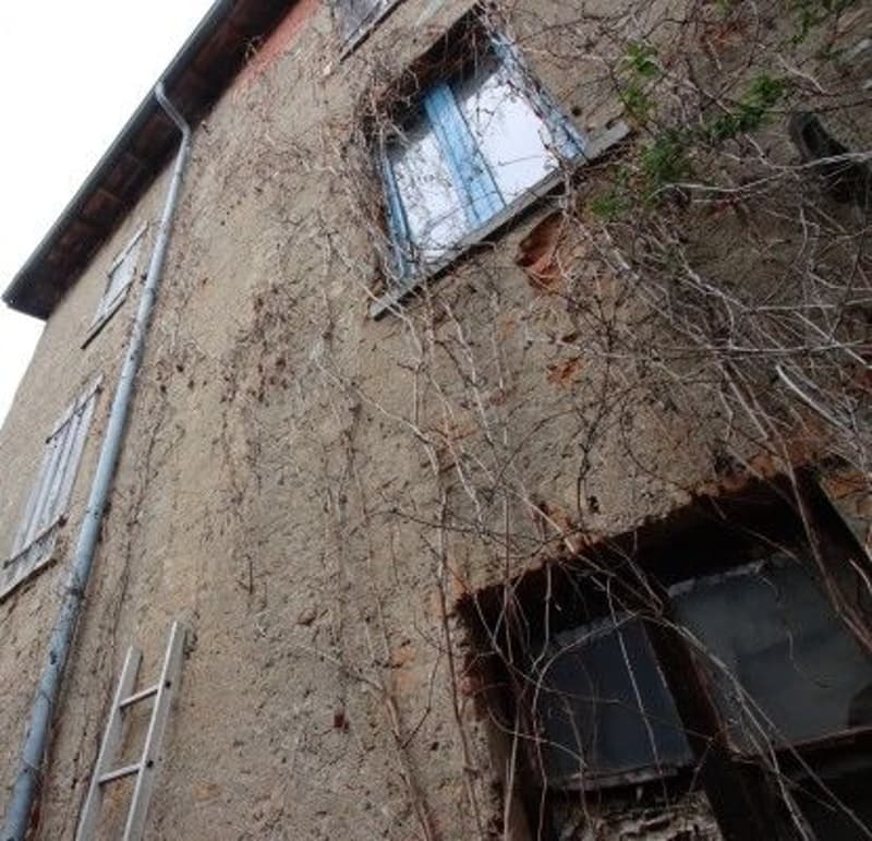*Casa plurifamiliare* (2)